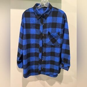 Wild Fable Women’s Button Down. Size Small.